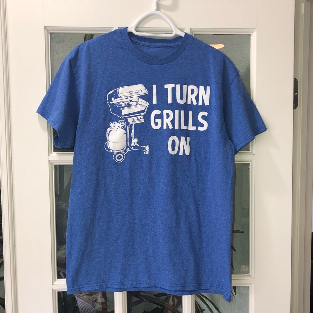 Men’s Medium Blue Shirt